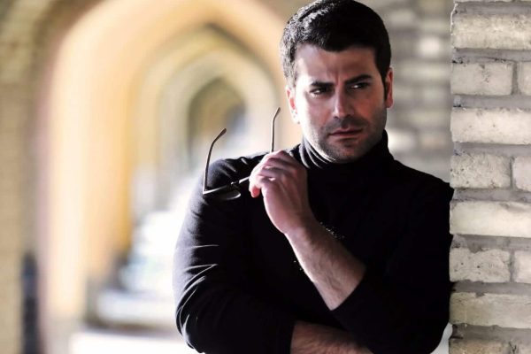 روزبه-حصاری روزبه حصاری بازیگر ایرانی نامزد دریافت کاپ setia1147IG برای الهام بخشی در صلح و نبوغ