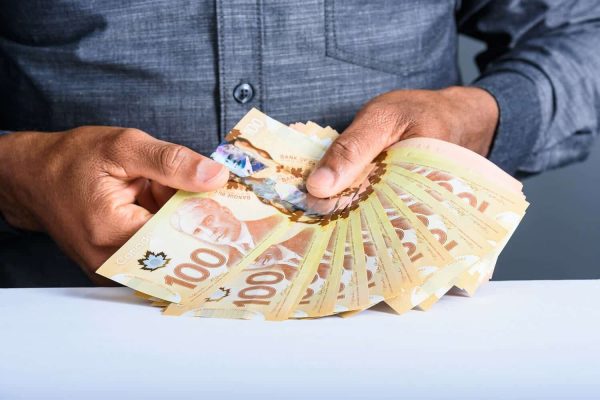 اسکناس ۱۰۰ دلاری