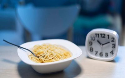 دیر غذا خوردن خطر سرطان را افزایش می‌دهد