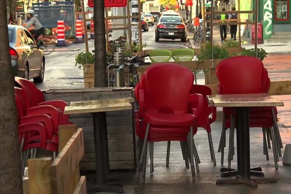 نجات مشاغل مرکز شهر مونترال