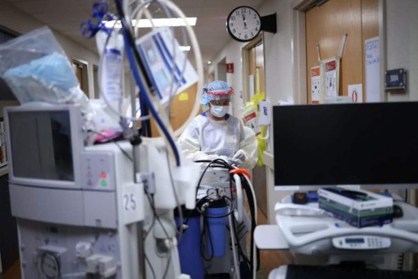 اخراج-پرستار-هتاک اخراج پرستار بیمارستان کبک با دستور نخست وزیر