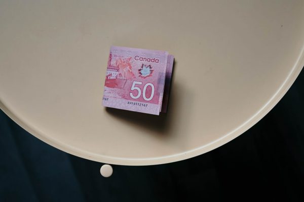 پرچم-کانادا احضار سفیر ایتالیا در تهران