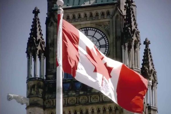 رای گیری شبانه لایحه مزایای جدید کووید۱۹