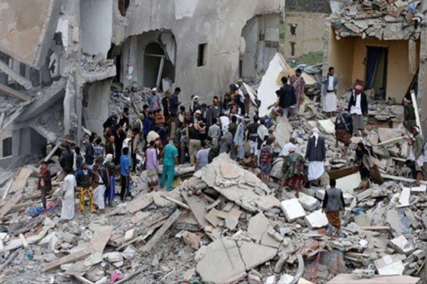 روهی متشکل از استادان دانشگاه، نمایندگان اتحادیه های کارگری و فعالان حقوق بشر کانادا با انتشار نامه ای سرگشاده از «کنگره کارگران» این کشور خواستند تا تمام تلاشش را بکار گیرد و مقابل فروش تسلیحات به عربستان سعودی بایستند.