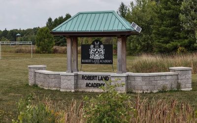 قربانیان مدرسه‌ی رابرت‌لند خواستار قوانین سخت‌گیرانه‌تر برای مدارس خصوصی شدند