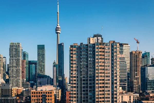 ادامه روند كاهش اجاره‌ خانه در تورنتو