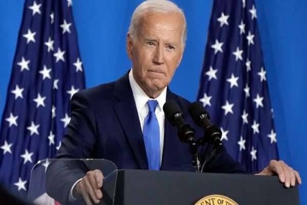 جو بايدن بالاخره از انتخابات رياست‌جمهوری آمریکا كنار كشيد