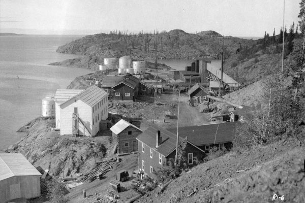 «دهکده بیوه‌ها کانادا» کجاست؟