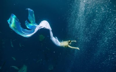 استخدام پری دریایی در هتل آتلانتیس دبی؛ فرصتی شگفت‌انگیز برای غواصان حرفه‌ای