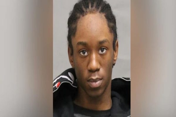 قتل رپر YTN Paco در تورنتو؛ مظنون همچنان متواری است قتل رپر YTN Paco در تورنتو؛ مظنون همچنان متواری است