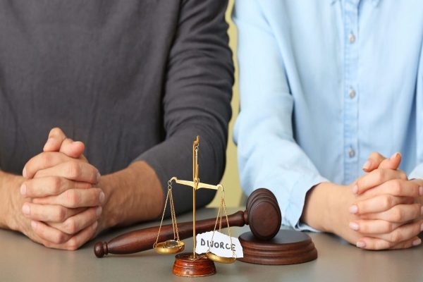 چرا نرخ طلاق در کانادا کاهش یافته است؟