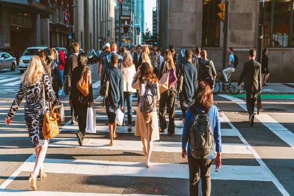 زندگی در کانادا به عنوان یک مهاجر؛ چالش‌­ها و فرصت‌­ها