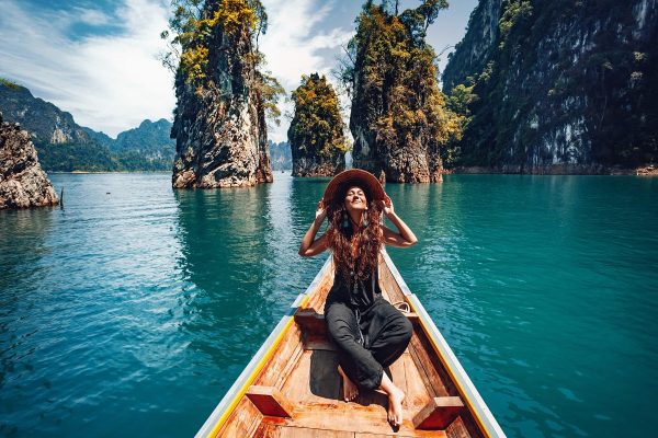 خانمهای گردشگر، تنها به خطرناکترین کشورهای جهان سفر نكنند خانمهای گردشگر، تنها به خطرناکترین کشورهای جهان سفر نكنند