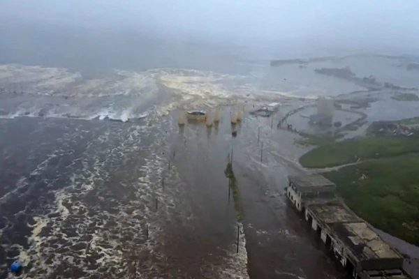 تاثیر زلزله روسیه بر سواحل کانادا؛ هشدار سونامی صادر شد