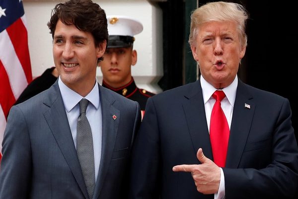 دونالد ترامپ به دلیل زیبایی و جوانی ترودو به او حسادت می‌کند