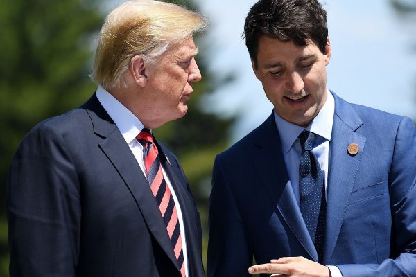 مذاکرات سرنوشت‌ساز ترودو و ترامپ درباره جنگ تعرفه‌ها