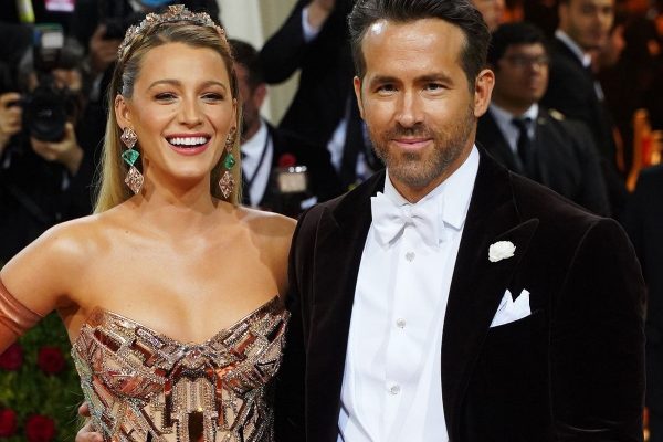 ٩ سلبریتی مشهور که در ونکوور زندگی کرده‌اند