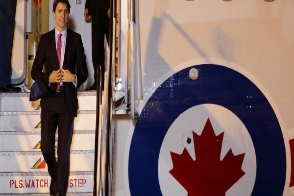 هواپیمای جاستین ترودو بار دیگر با نقص فنی مواجه شد