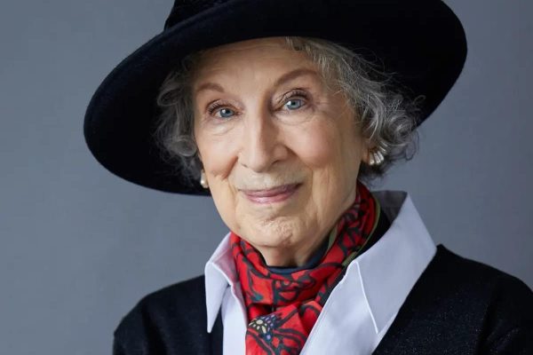 مارگارت اتوود مارگارت اتوود