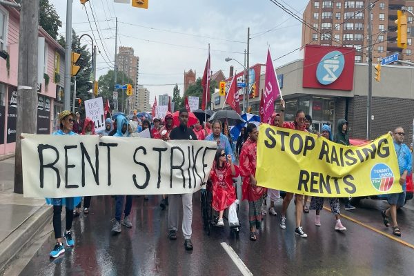 صدها تن از اجاره‌نشینان تورنتو دست به اعتصاب زدند