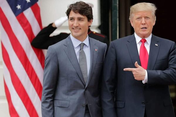 ترامپ اجلاس G7 را حداقل تا سپتامبر به تعویق انداخت / امتناع ترودو برای شرکت در اجلاس حضوری G7