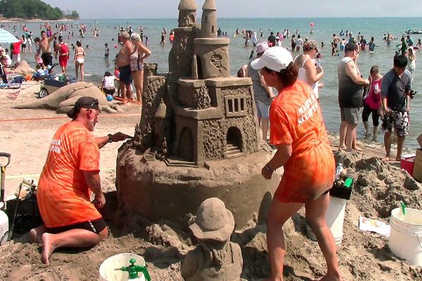 جشنواره قلعه‌های شنی به ساحل کوبورگ می‌آید