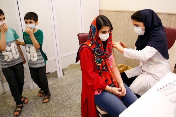 واکسن آنفلوانزا هنوز وارد بازار نشده است؛ هشدار درباره‌ی واکسن‌های قاچاق