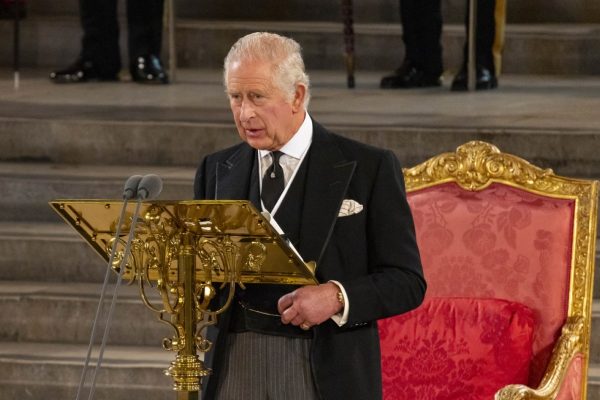 اسکناس‌های ۲۰ دلاری با تصویر شاه چارلز سال ۲۰۲۷ توزیع می‌شوند