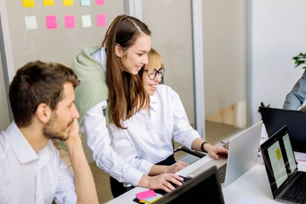 ۶ برنامه‌ی کارآموزی با حقوق در انتاریو