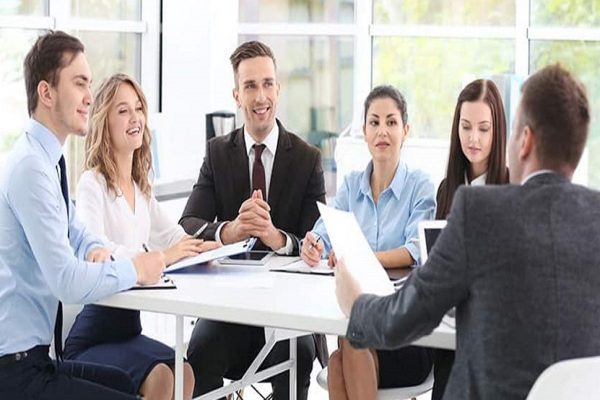 برای کار با کانادایی‌ها، این مطلب را بخوانید