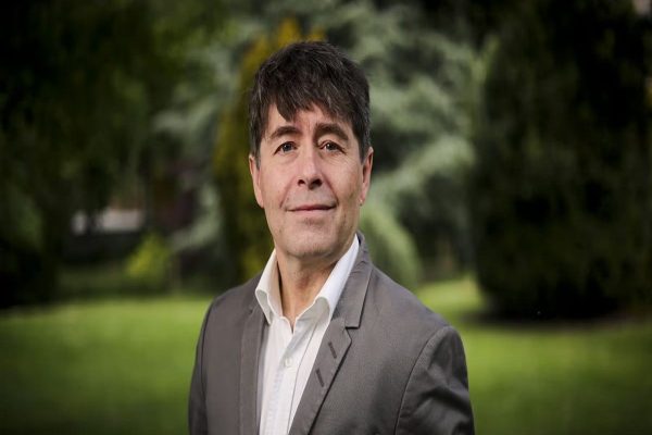 نویسنده کانادایی برنده جایزه ادبی ۱۵۴ هزار دلاری دوبلین شد