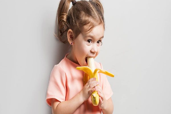 با خوردن روزانه موز، از ۹۰ درصد آمریکایی‌ها سالم‌تر خواهید بود