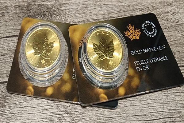 رونمايی از جدیدترین سكه كانادايی ۹۹/۹۹ درصد طلای خالص رونمايی از جدیدترین سكه كانادايی ۹۹/۹۹ درصد طلای خالص