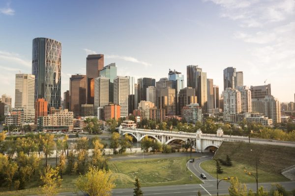 قیمت کاندو در شهر کلگری ۲۰۰ هزار دلار کمتر از میانگین ملی است