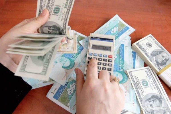 شوک وارد از وقایع اجلاس جی ۷ و تاثیر آن بر روند کاهشی نرخ دلار شوک وارد از وقایع اجلاس جی ۷ و تاثیر آن بر روند کاهشی نرخ دلار