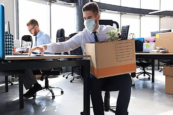 از هر پنج کانادایی بیش از یک نفر به فکر ترک شغلش است