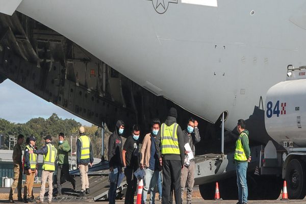 مهاجر یا مجرم؟ شکنجه خاموش ایرانیان دیپورت‌شده از آمریکا فاش شد!
