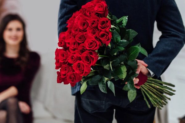 چرا برای روز ولنتاین رز می‌خریم؟