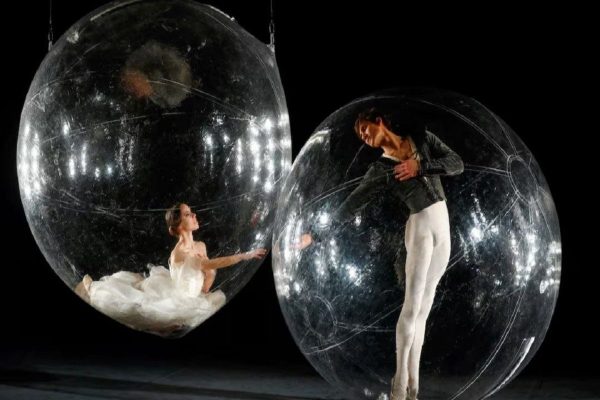 جالبترین عکسهای خبری مربوط به دوران قرنطینه کووید به روایت رویترز جالبترین عکسهای خبری مربوط به دوران قرنطینه کووید به روایت رویترز