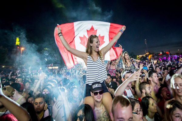 تورنتو تاج «پایتخت پارتی» کانادا را از مونترال ربود تورنتو تاج «پایتخت پارتی» کانادا را از مونترال ربود