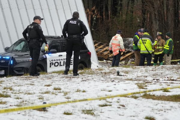در سقوط هواپیمای کوچک نزدیک نانایمو در جزیره‌ی ونکوور، خلبان جان باخت