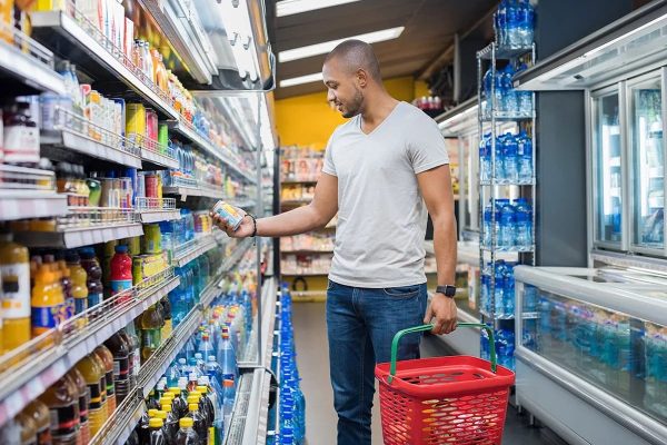 مواد غذایی وارداتی با برچسب ساخت کانادا؛ رسوایی فروشگاه‌ها