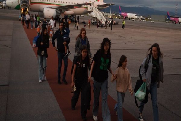 پسر زوج کانادایی کشته شده، خواستار جدیت اتاوا در خروج کانادایی‌ها از لبنان شد