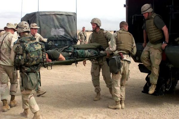 هشت تفنگدار دریایی آمریکا در حمله‌ی موشکی ایران در تنگه هرمز زخمی شدند