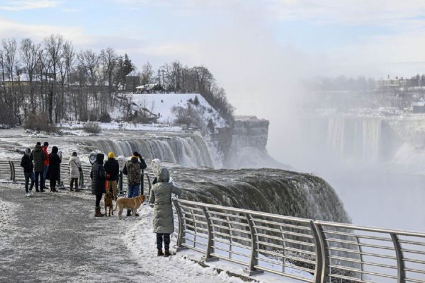 ۶ دلیل برای بازدید از آبشار نیاگارا در فصل زمستان