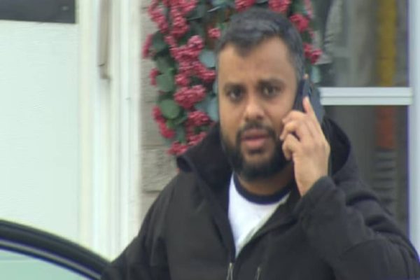 مرد مظنون به قاچاق خانواده مهاجر که در مرز جان باختند، بازداشت شد مرد مظنون به قاچاق خانواده مهاجر که در مرز جان باختند، بازداشت شد