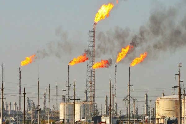 رونمایی دولت فدرال از قوانین سخت‌گیرانه صنعت نفت و گاز