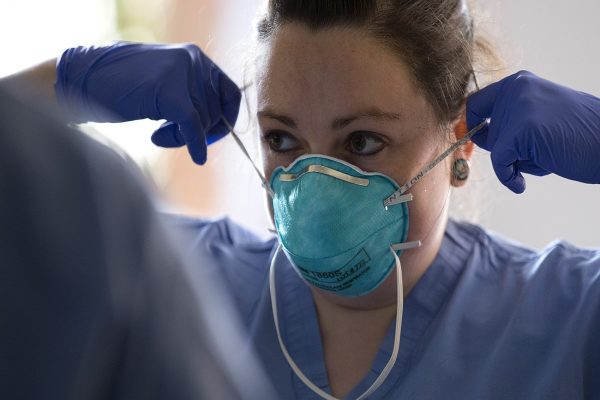 تشدید قوانین ماسک در چندین بیمارستان‌های انتاریو