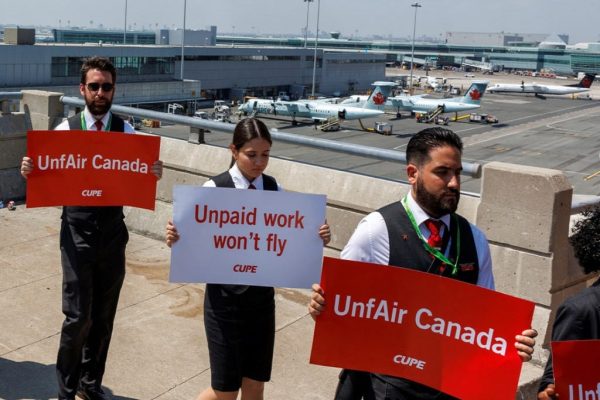 دو ماه پس از اعتصاب در ایر کانادا؛ مسافران در انتظار بازپرداخت دو ماه پس از اعتصاب در ایر کانادا؛ مسافران در انتظار بازپرداخت