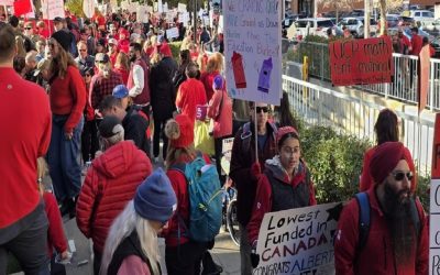 دولت آلبرتا با قانون بازگشت به کار به دنبال پایان اعتصاب معلمان و بازگشایی مدارس است